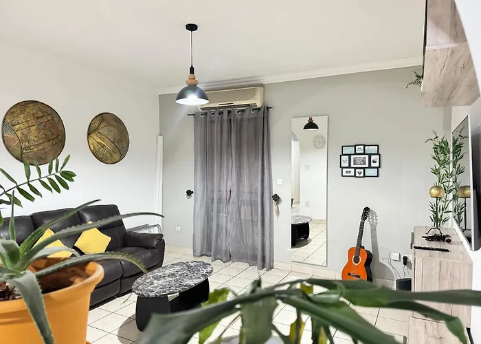 Apartamento Charming And Spacious Near The Sea