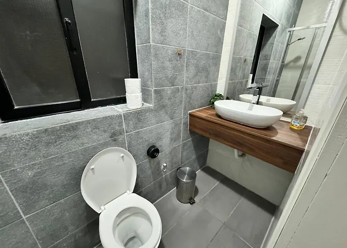 Charming And Spacious Near The Sea Apartamento