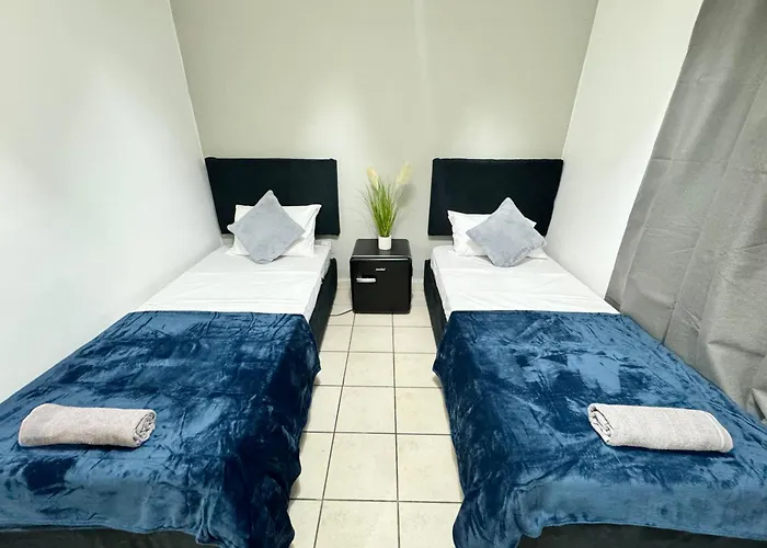 Charming And Spacious Near The Sea *