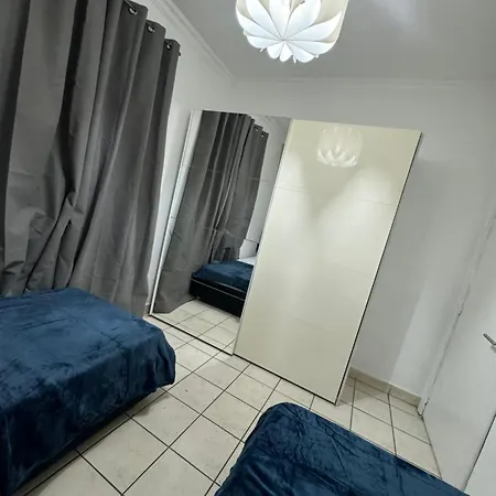 Charming And Spacious Near The Sea شقة خليج سانت بول