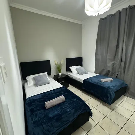 Charming And Spacious Near The Sea * خليج سانت بول